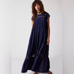 NWT Free People Cutwork Tee Dress in Evening Eclipse Midnight(Navy) in Small💕